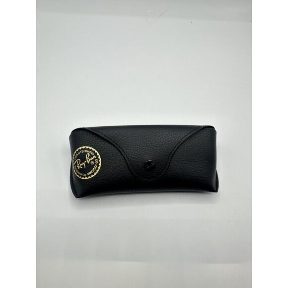 Ray-Ban Authentic Black Leather Case with Cleaning Cloth NEW - Picture 1 of 5